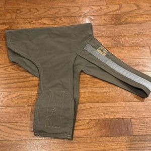 L.L.Bean dog best with reflective chest strap